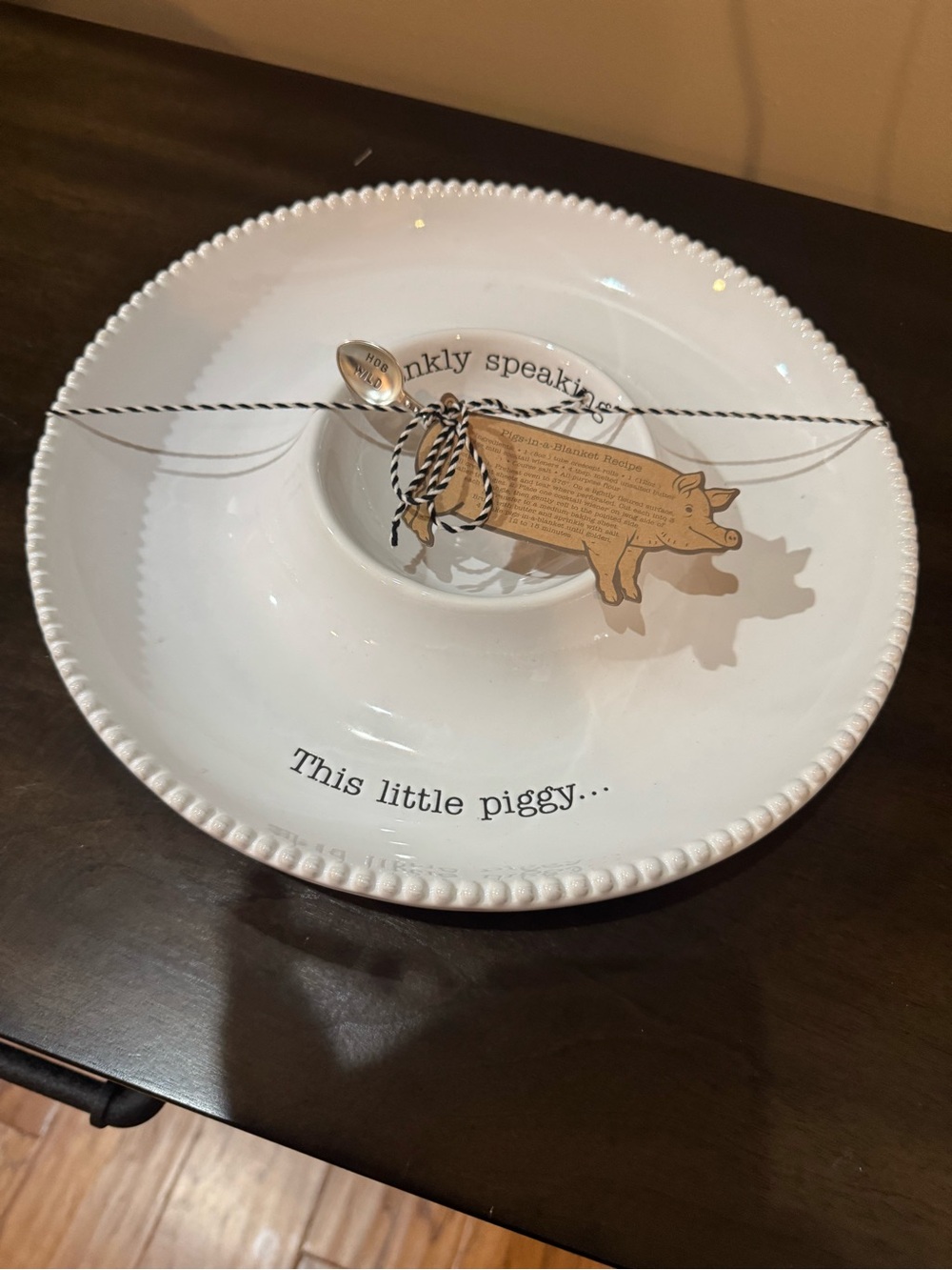 MUD PIE “FRANKLY SPEAKING .. THIS LITTLE PIGGY” WHITE APPETIZER SERVING BOWL